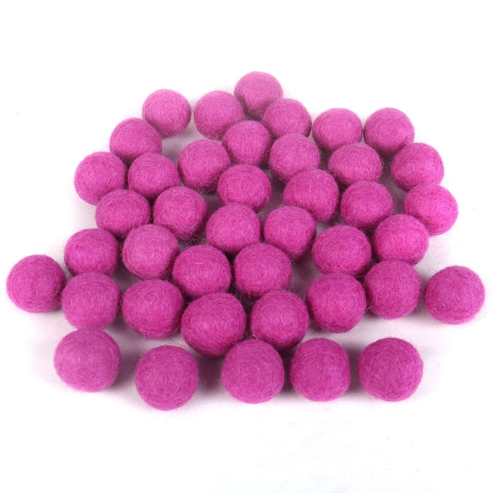 1.5cm felt balls