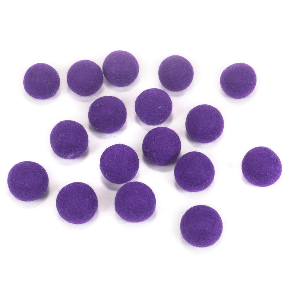 2cm felt balls