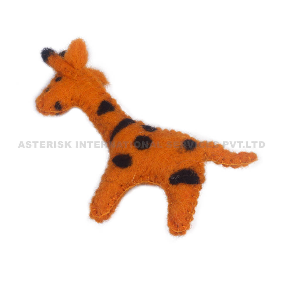 felt-giraffe-toys-gift-for-baby-kids-and-toddlers